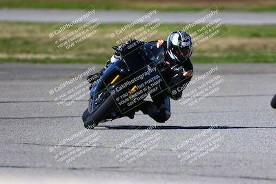 media/Jan-21-2023-Fastrack Riders (Sat) [[fcf3f88a30]]/Level 3/Session 4 Turn 6-Mountian Shot/